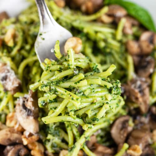 Spinach Walnut Pesto