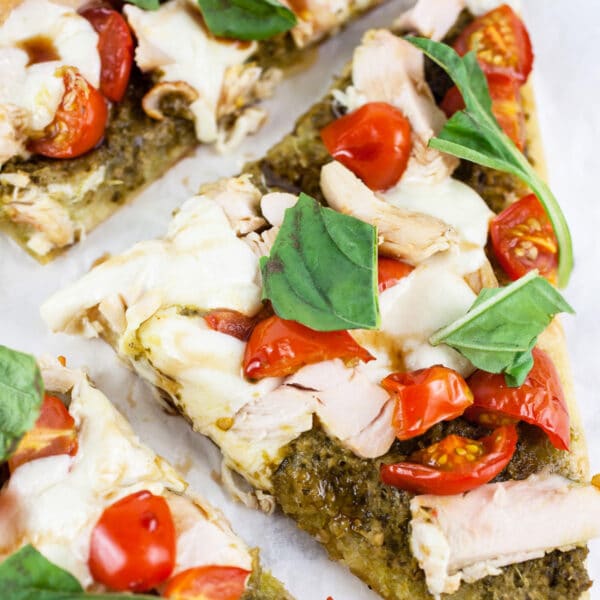 Chicken Pesto Flatbread Pizza | The Rustic Foodie®